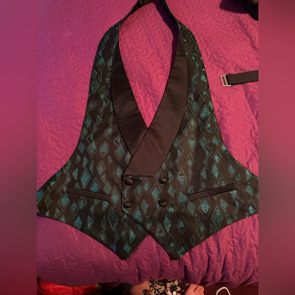 Tux vest , green - Agra shimmer triangles size medium faux pockets